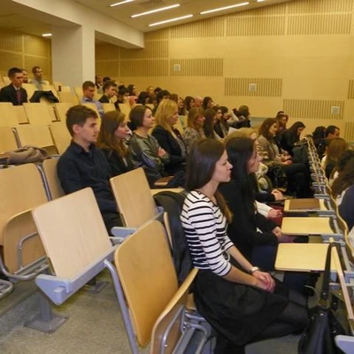 Wręczenie dyplomów ukończenia studiów II stopnia