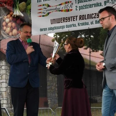 Zasmakuj z UR 1-2.10.16 r., ekspozycja przygotowana przez Wydział Biotechnologii i Ogrodnictwa