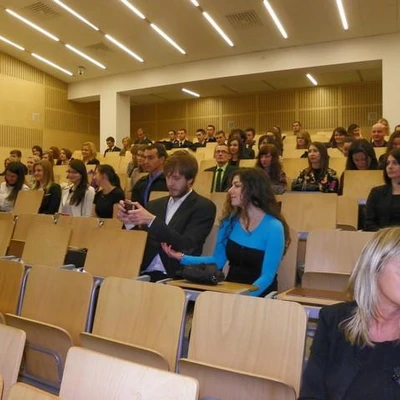 Wręczenie dyplomów ukończenia studiów II stopnia
