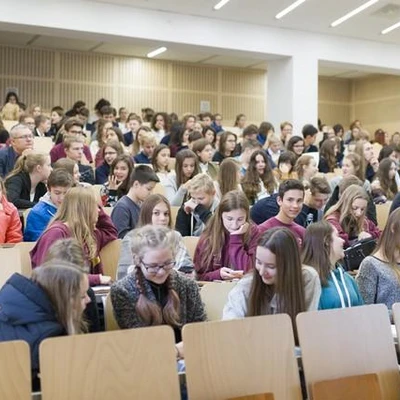 Wykład Young People and Global Challenges