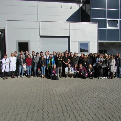 Zajęcia terenowe w Łososinie dolnej (Sadownicza Spółdzielnia Handlowa Łososina i firma Agrotex) oraz w Żmiącej (Gospodarstwo Ogrodnicze Łukasza Nowaka) dla studentów kierunków Ogrodnictwo oraz Jakość i bezpieczeństwo żywności