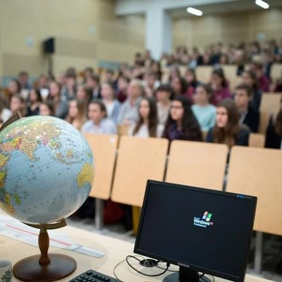 Wykład dla młodzieży gimnazjalnej. Land degradation.