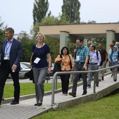 11th Conference of the European Foundation for Plant Pathology, PART -2-