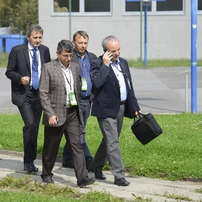 11th Conference of the European Foundation for Plant Pathology, PART -2-
