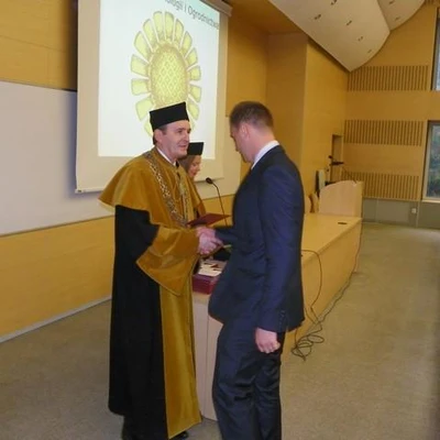 Wręczenie dyplomów ukończenia studiów II stopnia